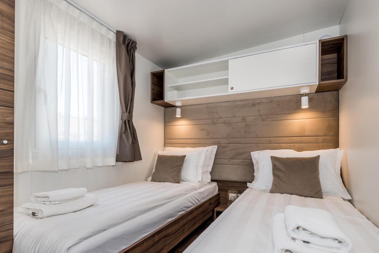 Azalea Wine And Olive Hill Otel Primošten Dış mekan fotoğraf