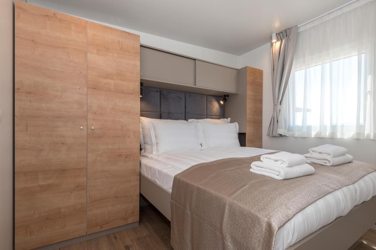 Azalea Wine And Olive Hill Otel Primošten Dış mekan fotoğraf